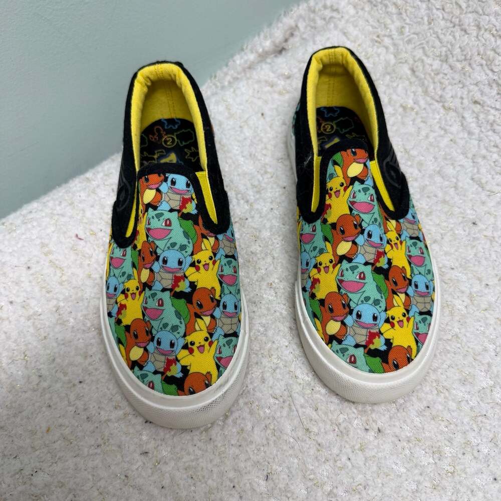 Pokemon Ground Up Slip on Sneaker Shoes Unisex Youth Size 2 Gotta Catch Em All